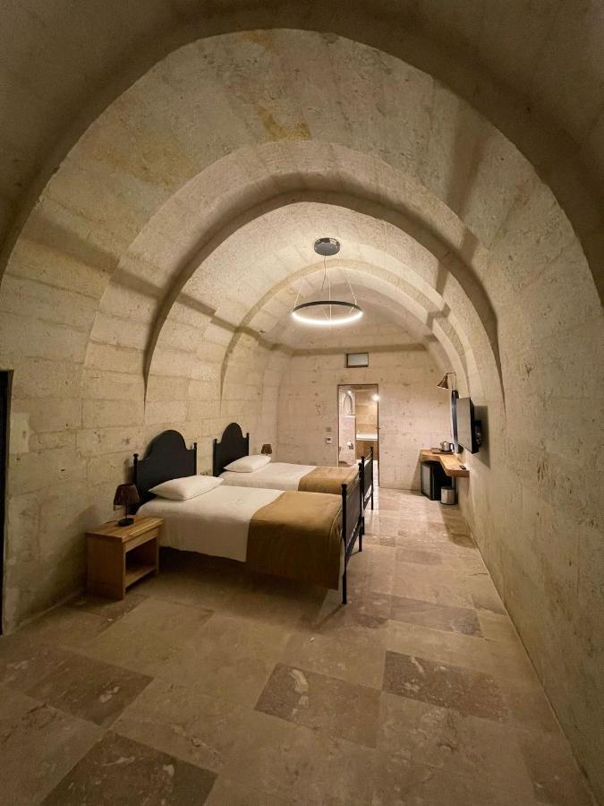 Evanthia Cave Suites Ürgüp Ruang foto
