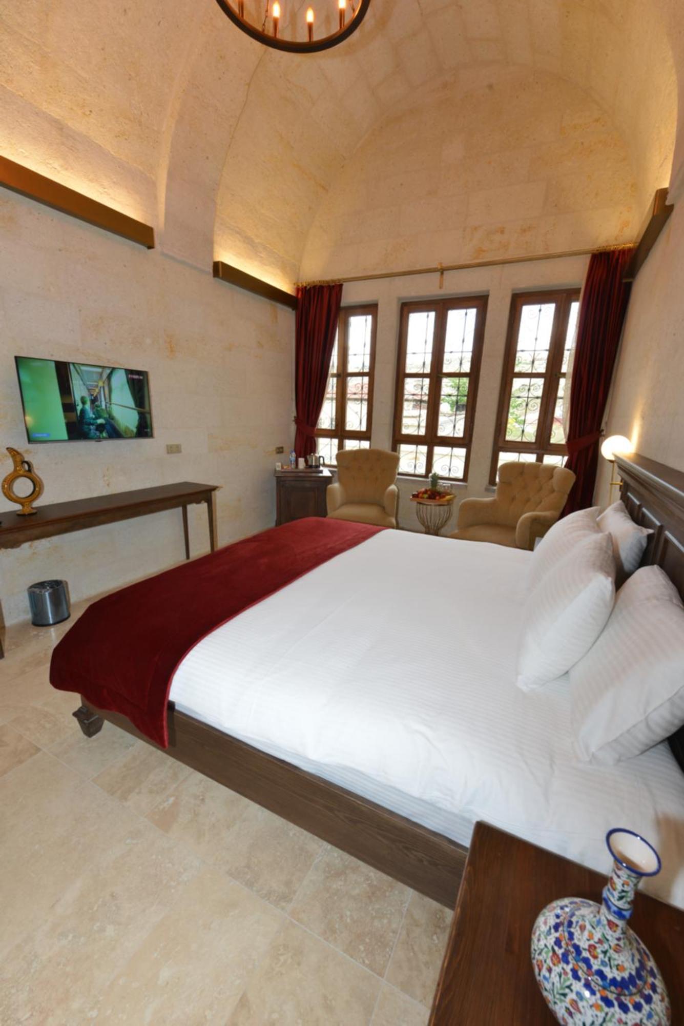 Evanthia Cave Suites Ürgüp Ruang foto
