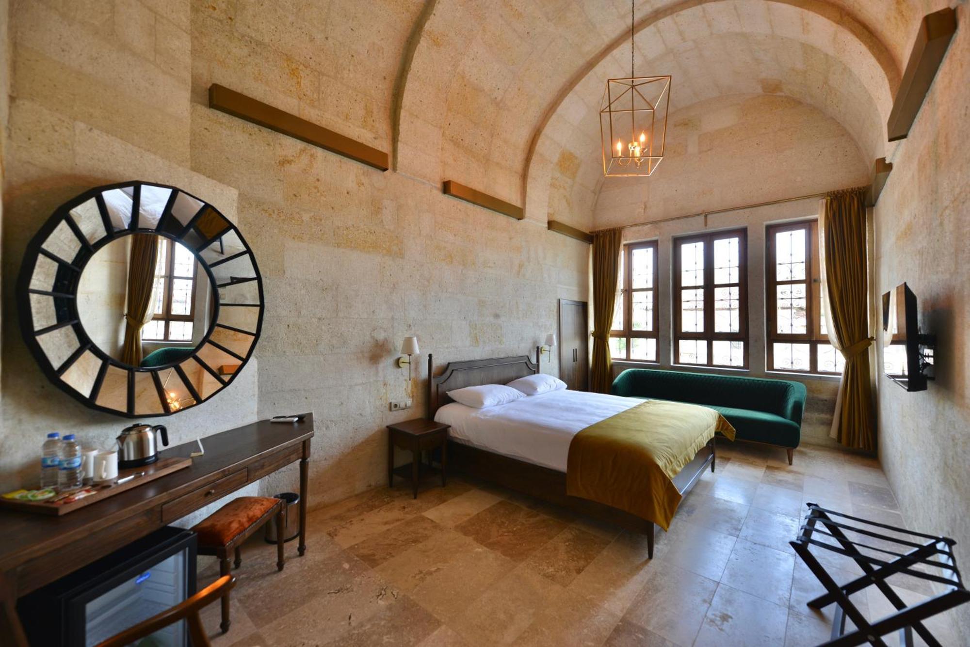 Evanthia Cave Suites Ürgüp Ruang foto
